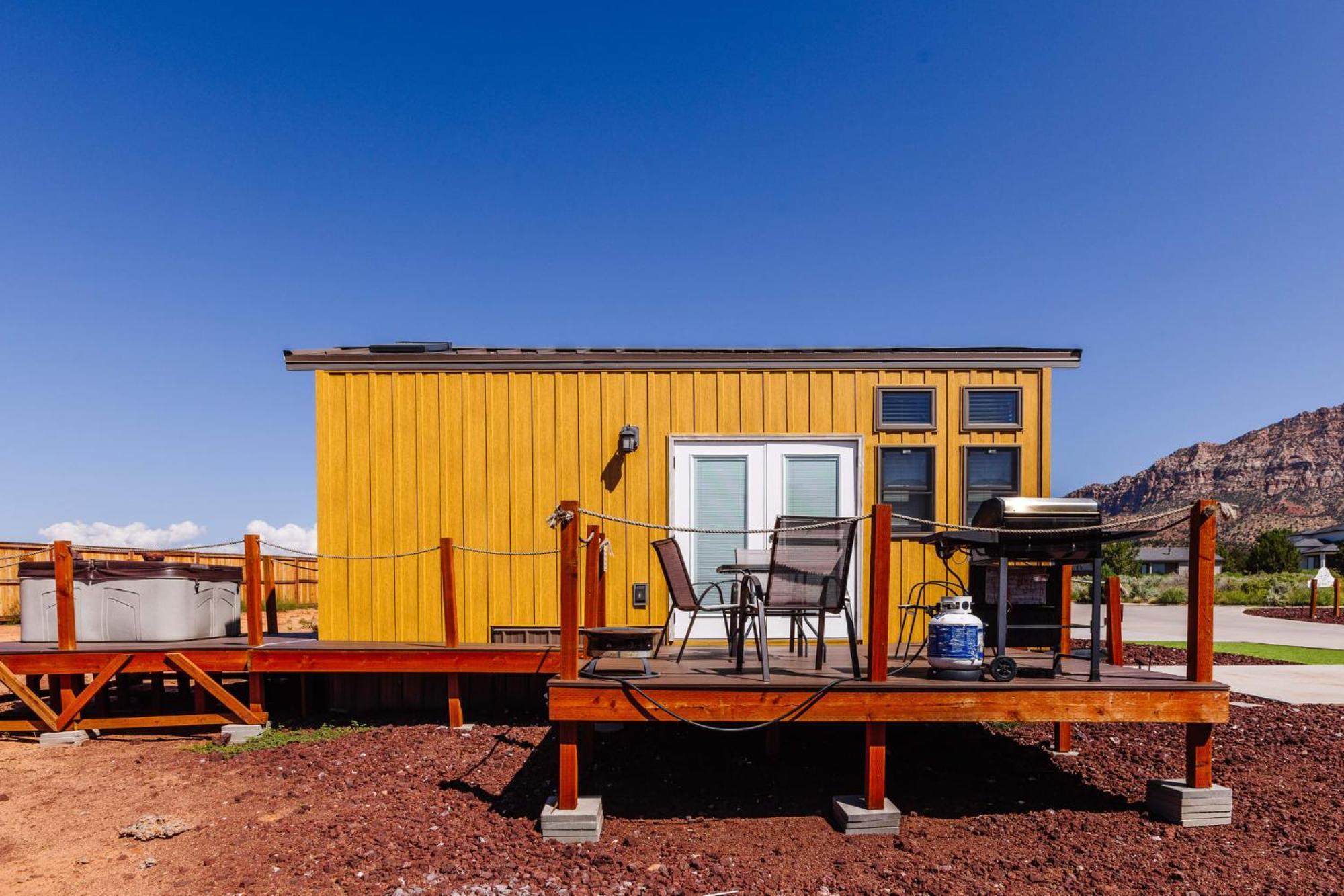 Desert Oasis Tiny Home Apple Valley Exterior foto